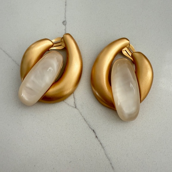 Cult Gia Audrina Earrings Clip On Evening Costume Jewelry Designer - Picture 4 of 8